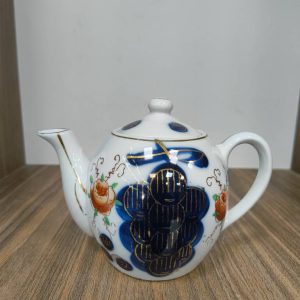قوری قدیمی ژاپنی مدل گل انگوری